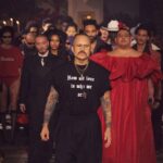 Willy Chavarria : La renaissance du Cholo à travers l’élégance vestimentaire
