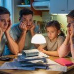 Familles en détresse : l’indifférence politique en pleine lumière