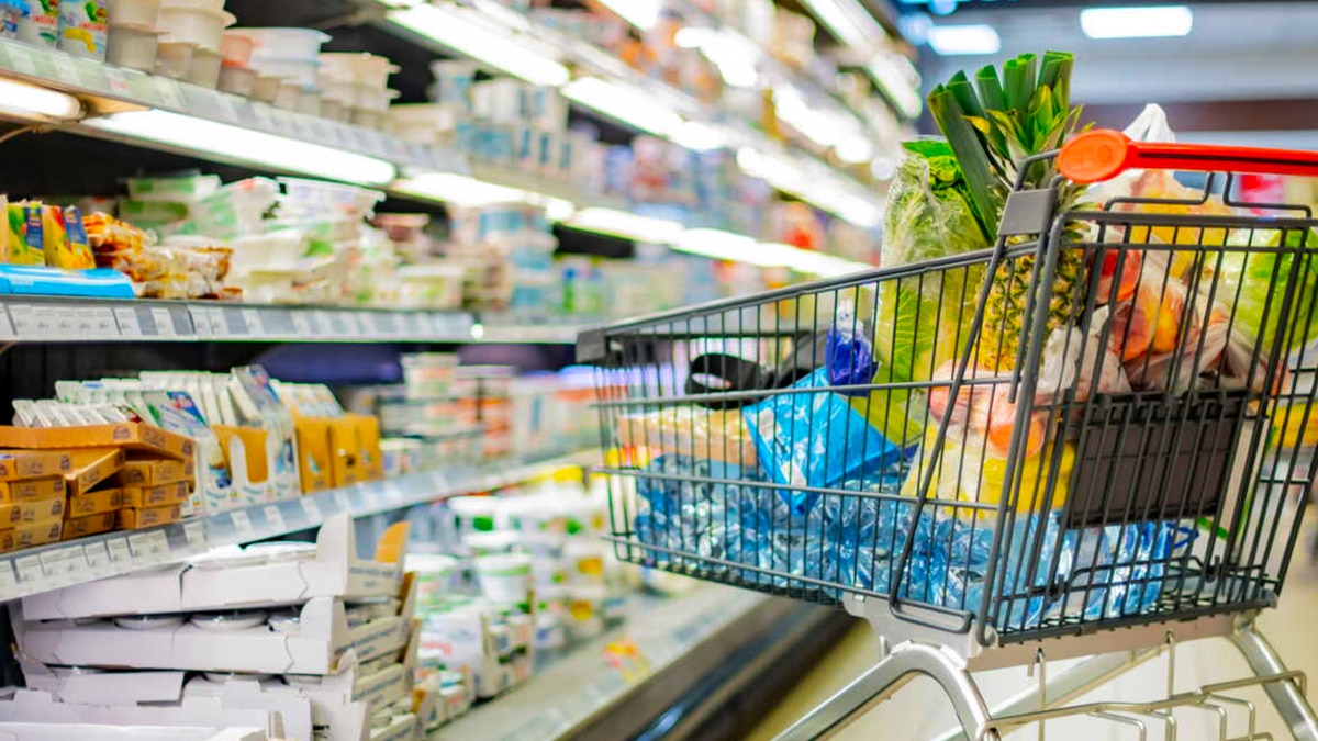 Hypermarchés en péril : une extinction imminente ou une transformation inévitable ?