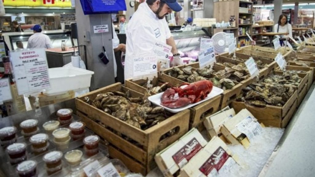 « Le Secret d’un Marin pour Déceler la Fraîcheur des Fruits de Mer »