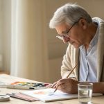 Le loisir innovant qui dynamise l’esprit des seniors de plus de 65 ans !