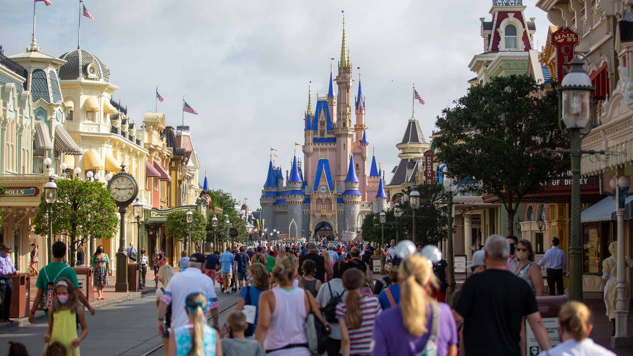 Visiteur décède à Disney World après une urgence médicale : un second incident en une semaine