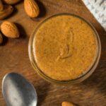 La folie de la pâte d’amande : un superaliment riche en vitamine E, magnésium et fibres, peut-elle surpasser le beurre de cacahuète ?