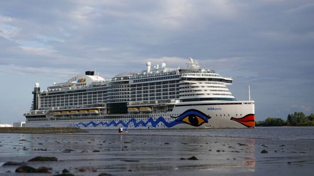 Aida en pleine tempête : un défi sur les mers !
