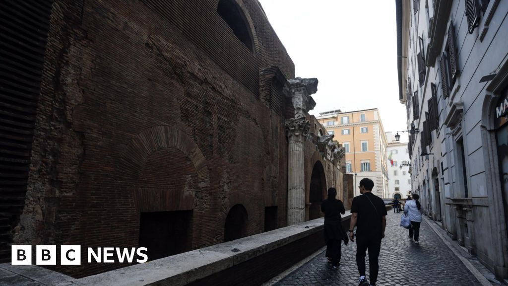 Touriste japonais chute mortellement au Panthéon de Rome