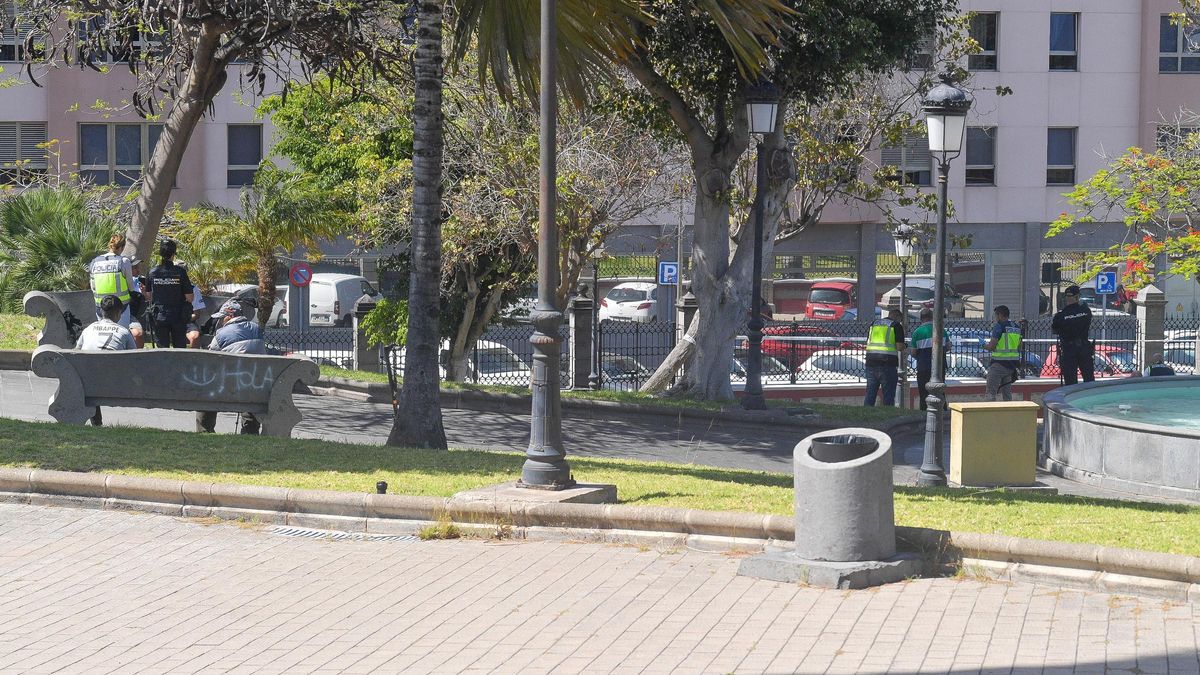 Attaque en plein parc : une vingtaine de jeunes s’en prend à deux mineurs migrants à Telde