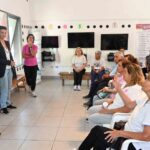 Autocuidado nutritionnel et sensibilisation au cancer du sein à Punta del Parque