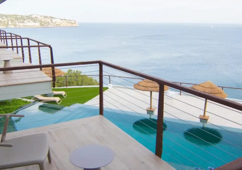 Nouvel hôtel spectaculaire à Grenade : un panorama maritime unique !