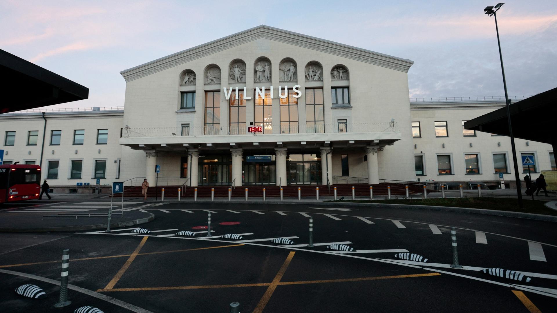Vols à Vilnius suspendus à cause de ballons