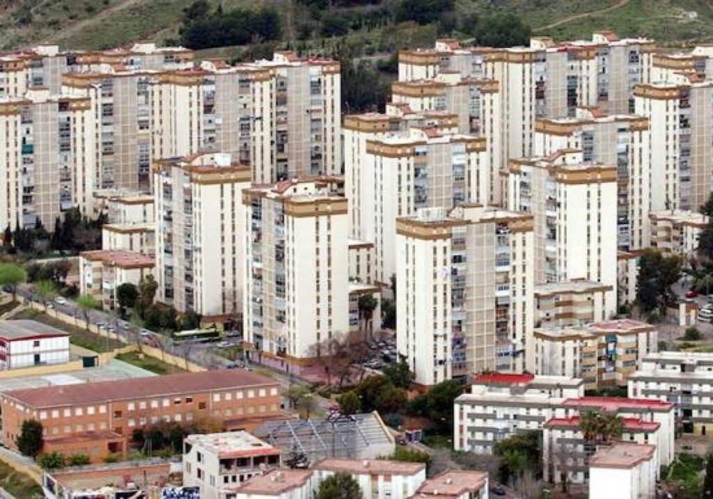 Tir sur un immeuble à Palma-Palmilla : une balle pénètre par la fenêtre