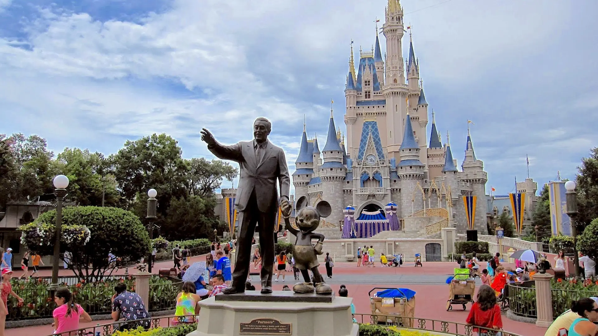 Enquête sur trois décès à Disney World en seulement 10 jours