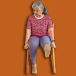 5 Exercices sur Chaise pour Aplatir le Ventre après 55 Ans