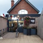 Club et café jeunesse de Newport en rénovation : une pause nécessaire !