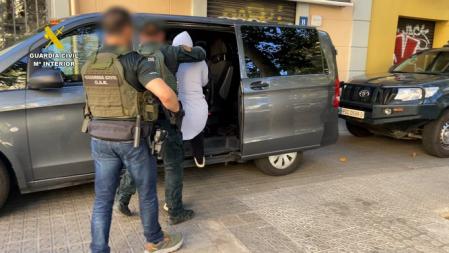 Interpellation d'un groupe criminel favorisant l'immigration irrégulière avec des unions fictives
