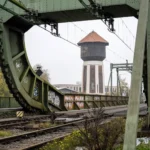 Retards et annulations : la découverte d'une fissure sur un pont ferroviaire