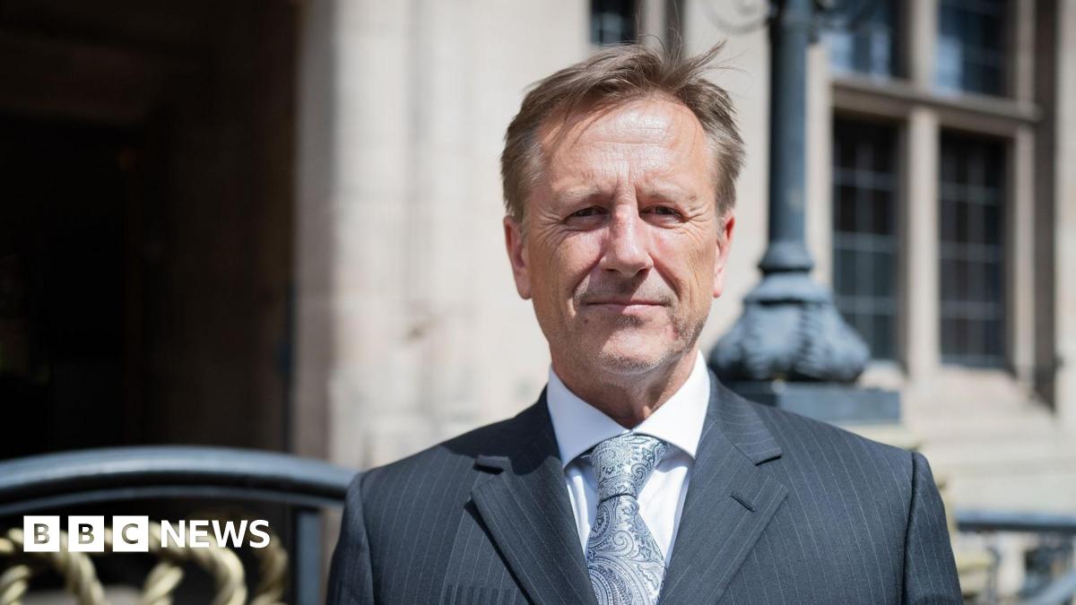 Le conseil de Reform UK suspend la vente du domaine agricole du Staffordshire