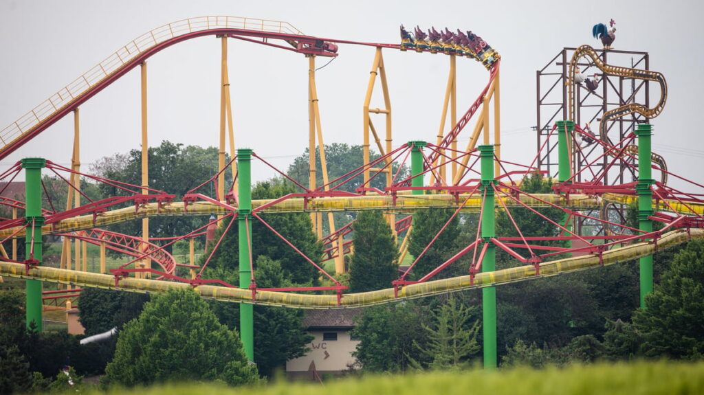 Parc d'attractions en Bade-Wurtemberg démonte ses montagnes russes