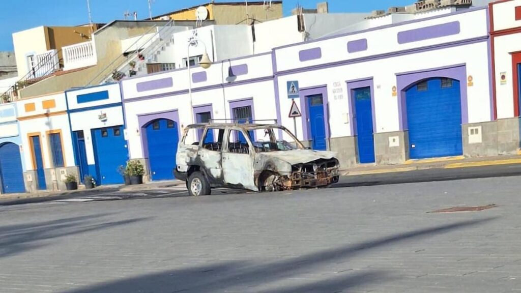Incendie suspect d'un véhicule à El Castillo del Romeral