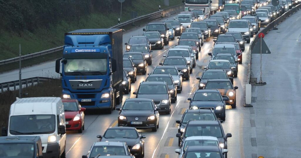 Risques d'embouteillages à Noël : Les jours où les autoroutes seront saturées