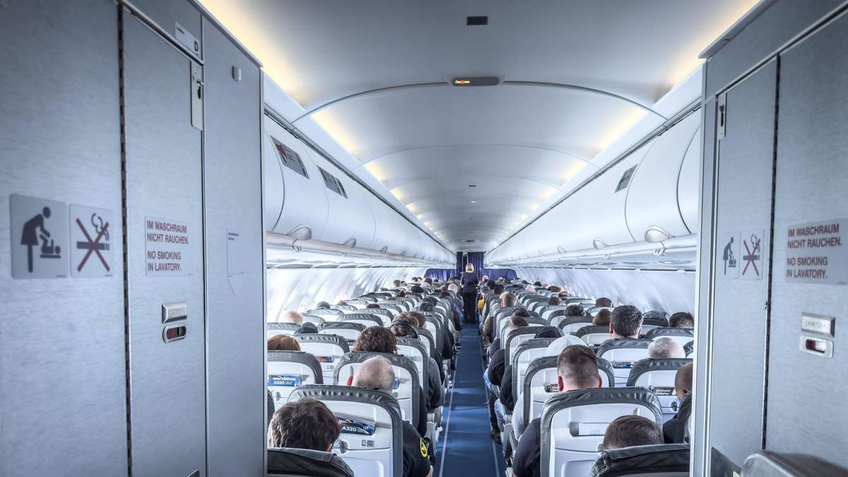Des passagers plus lourds doivent maintenant payer le double