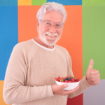 7 aliments que les personnes qui restent jeunes après 60 ans consomment presque quotidiennement