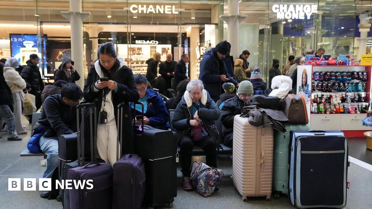 Eurostar suspend tous ses services en raison d'une "perturbation majeure" dans le tunnel sous la Manche