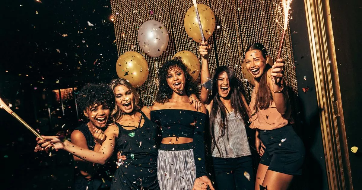 Gagnez des billets pour le scintillant Bal du Nouvel An à l'Apex Dunblane Hydro !
