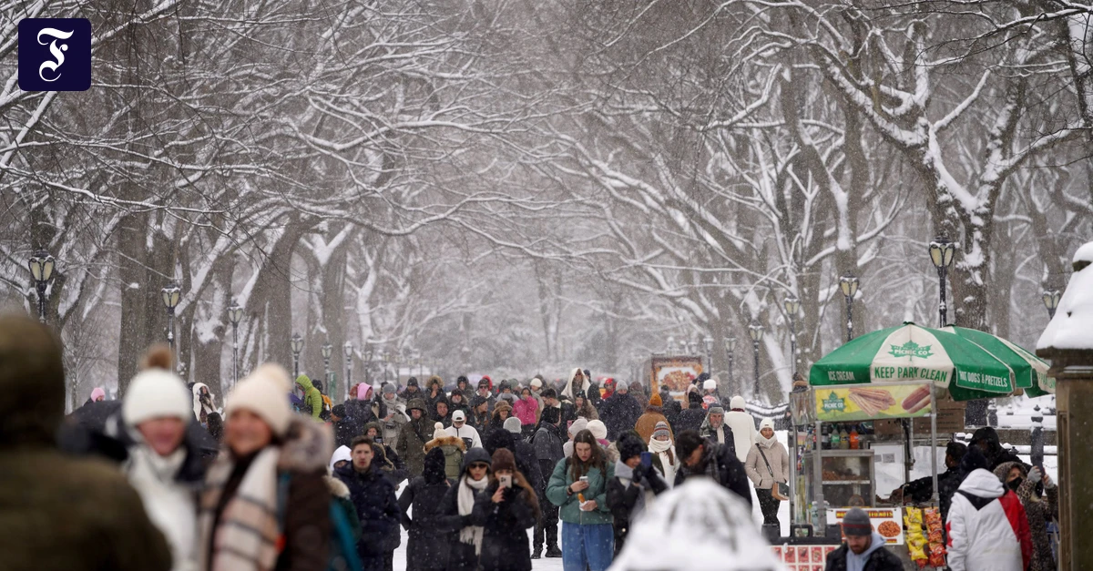 Hiver glacial paralyse les vols dans le Nord-Est des USA