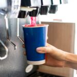 La nouvelle taxe sur le sucre aux Émirats : une solution aux crises de santé croissantes, selon les experts