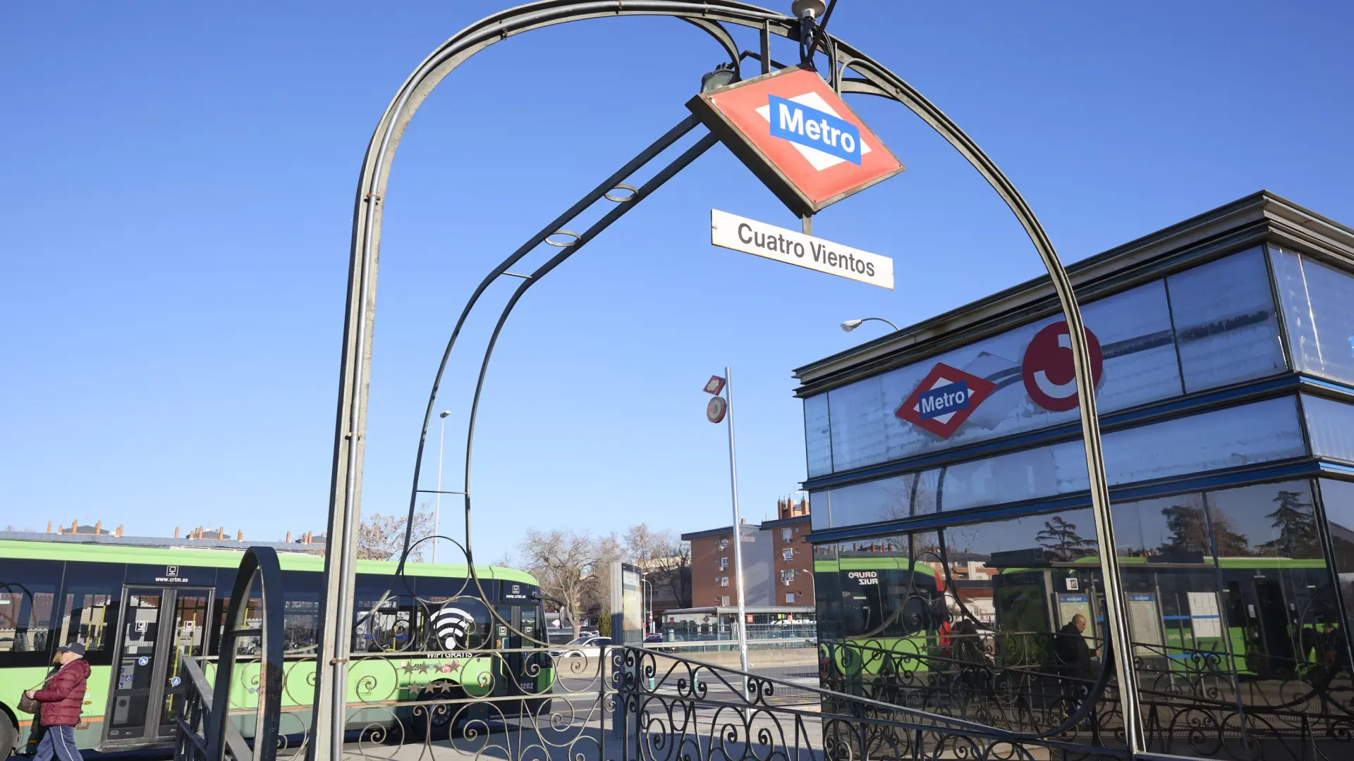L'extension sud de la L11 : une seule station à Cuatro Vientos, travaux à la dure !