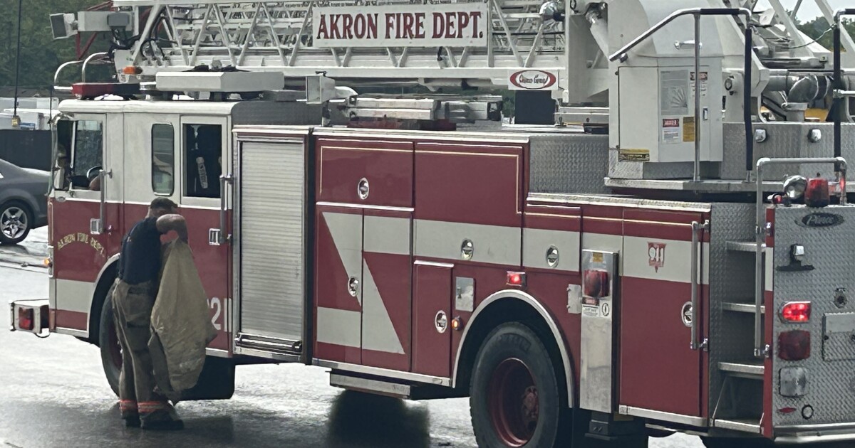 Un corps découvert par les pompiers d'Akron lors d'un incendie de remise