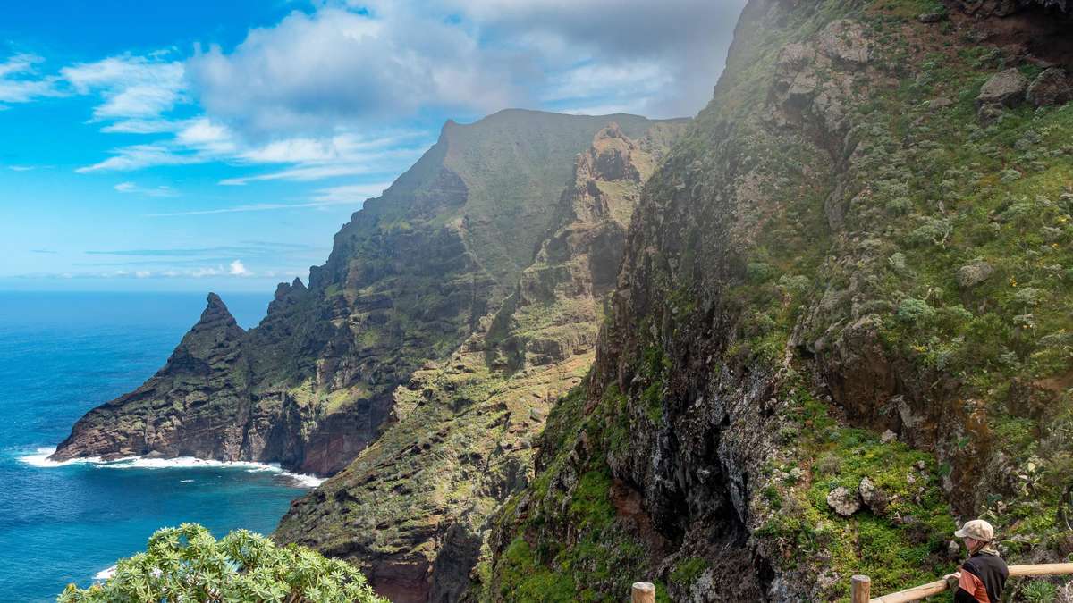Union européenne sanctionne une destination de rêve – une île en particulier en souffre