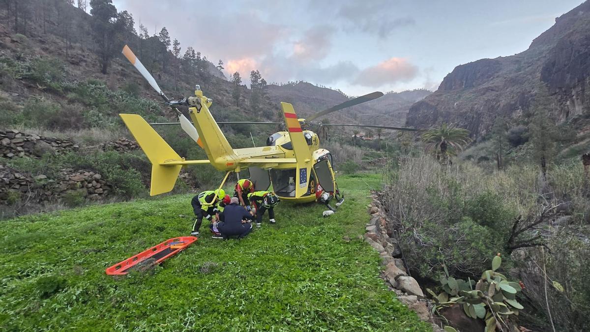 Tragédie en Canarias : un véhicule plonge dans une charca, bilan tragique de trois morts