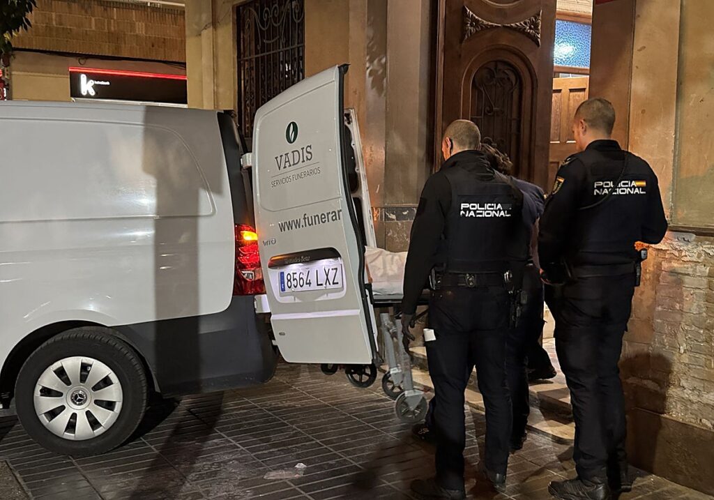 Accident tragique : un ouvrier meurt dans une chute de échafaudage à Torrent