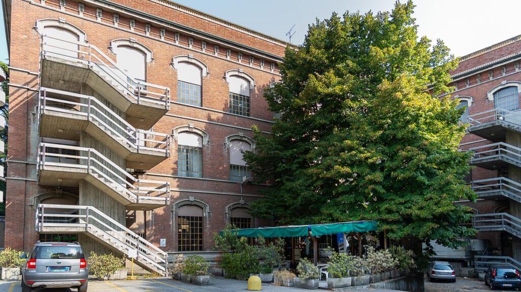 Aucune offre pour les deux zones à vendre