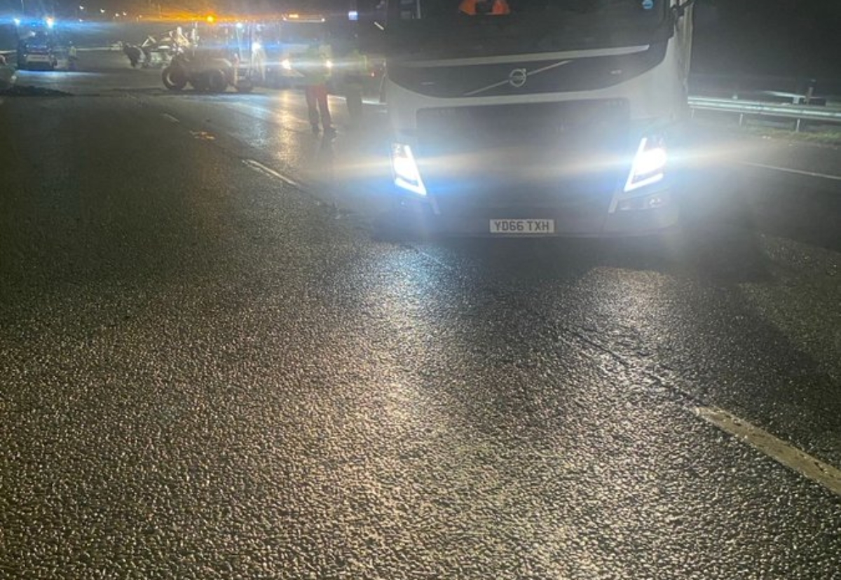 Autoroute bloquée suite à une panne de matériel de réparation