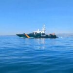 Recherche en mer et en air d'un marin perdu d'un voilier dérivant au large de Gandía
