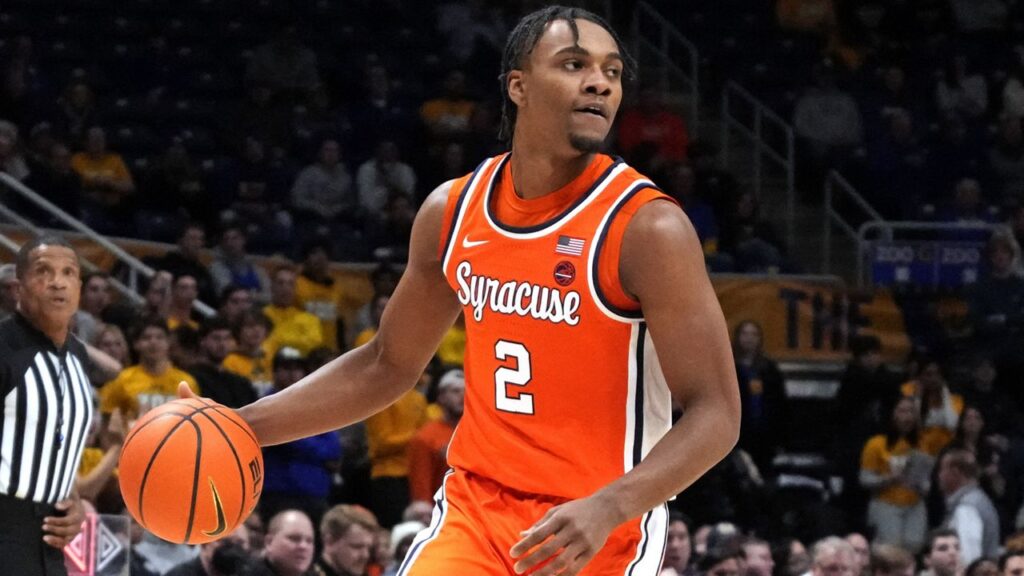 Syracuse domine Pittsburgh 83-72