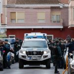 Tension et douleur aux tribunaux de Sueca après l'arrestation du meurtrier de l'ami de son fils de treize ans