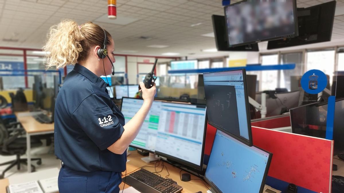 Urgente : Hélitreuillage d'une femme gravement blessée après un accident en mer à La Palma