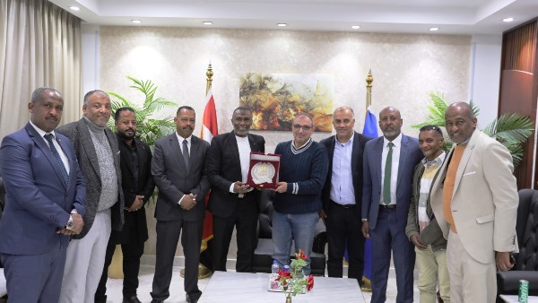 Visite d'Ahmad Al-Kass à Assouan : Actions pour l'irrigation et la protection des terres nubiennes