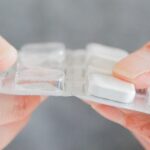 Complément de cholestérol populaire : risque rare mais réversible de dommages oculaires à fortes doses