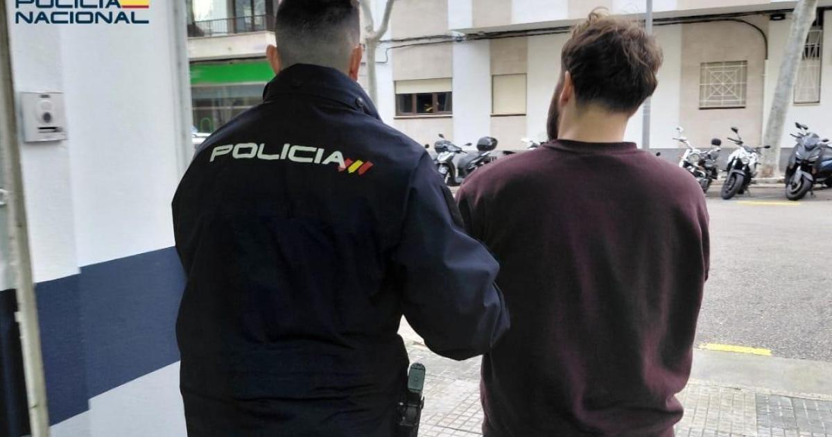 Arrêté à Palma pour avoir harcelé une femme pendant des mois au travail