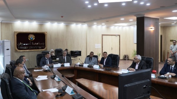 Aswan : Félicitations au conseil universitaire et à l'Église catholique, un système pour garantir les biens face aux défis de l'eau et de l'assainissement