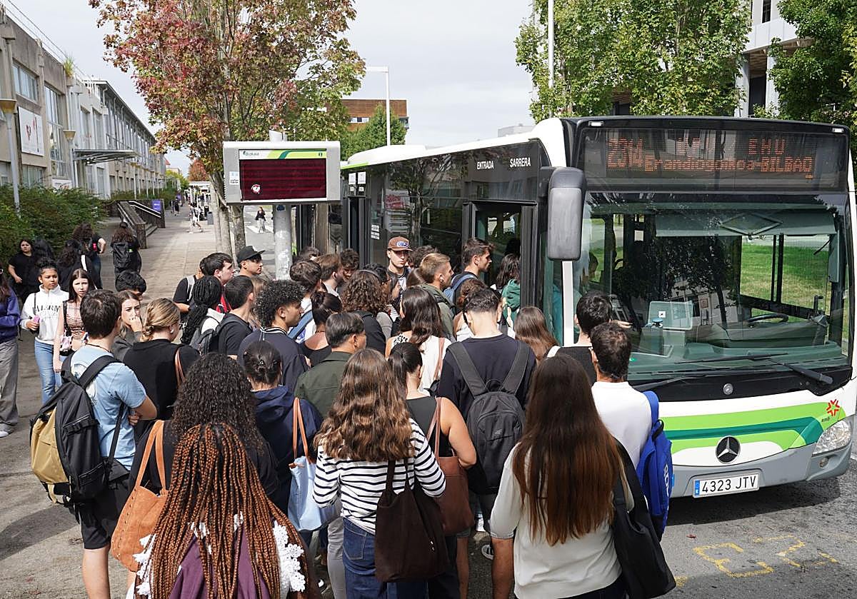 Bizkaia réduit le prix des tickets de transport public en passant à trois zones tarifaires