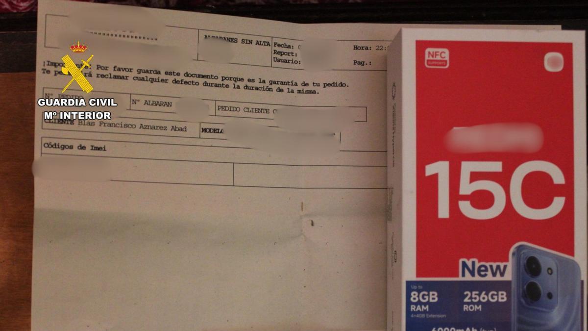 Clan familial interpellé pour avoir pris illégalement la maison d'un octogénaire en maison de retraite et l'avoir escroqué.