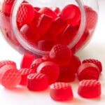 Compléments gélifiés : savoureux et pratiques, attention au sucre et aux nutriments !