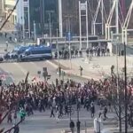 Corteo d'Aska : un aperçu depuis la gare de Torino Porta Susa