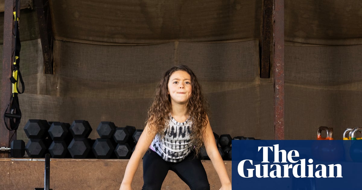 Des enfants qui s’entraînent : fascinant de voir mon fils de six ans soulever 35 kg !