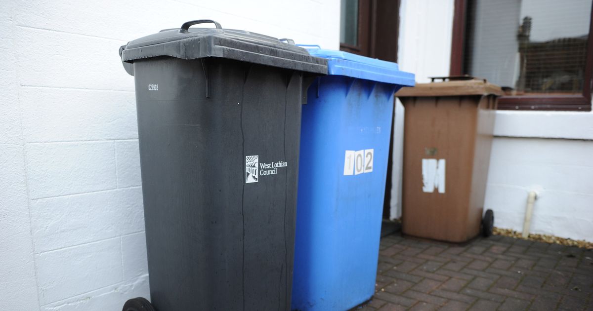 Des foyers de West Lothian pourraient devoir payer pour remplacer des bacs volés